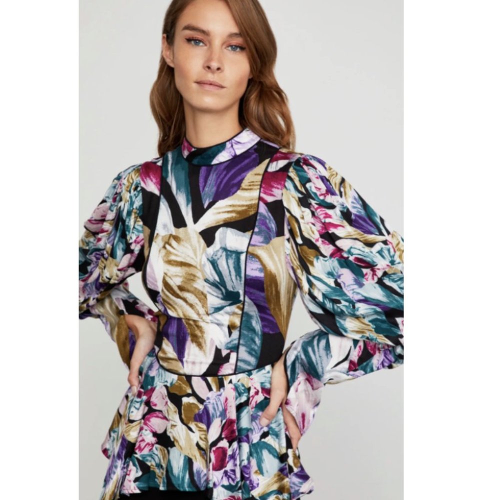 BCBGMAXAZRIA Asymmetrical Abstract Floral Top